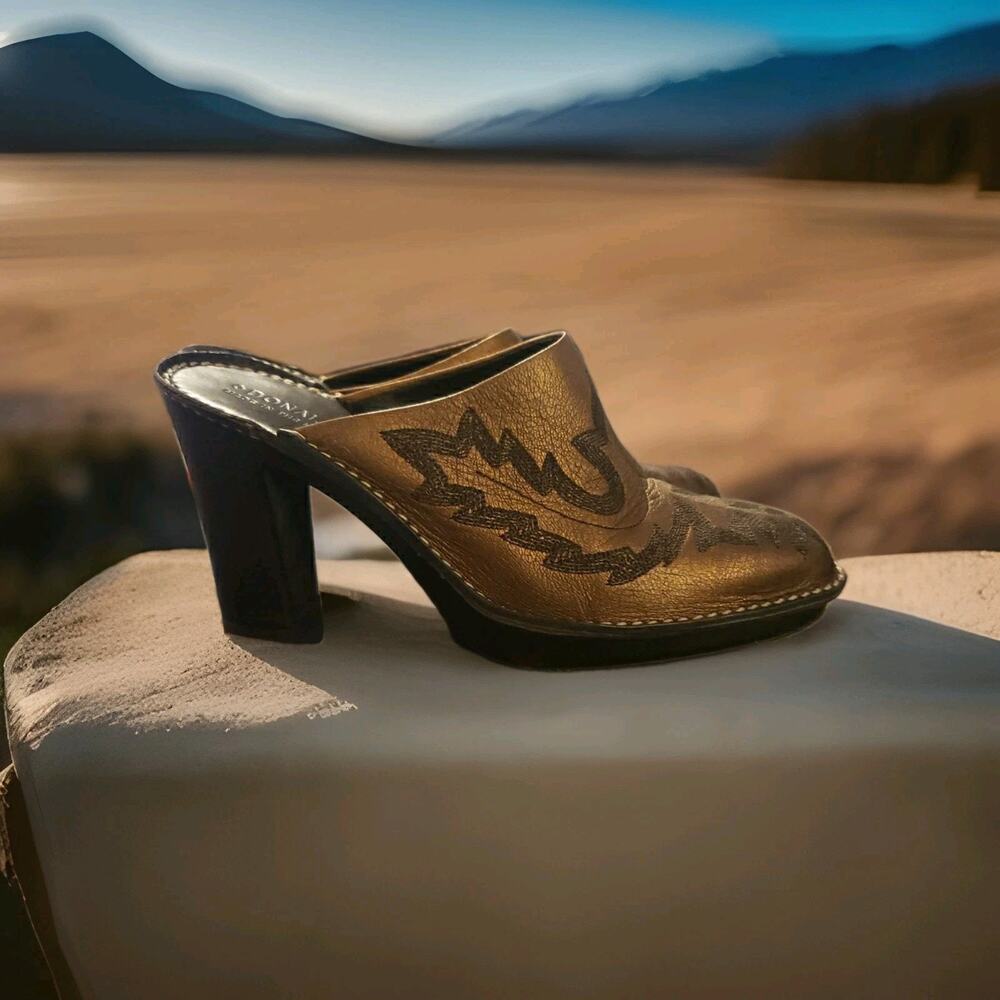 Donald J Pliner US 7M Mules Bozza Bronze Metallic Platform Southwestern Cowgirl